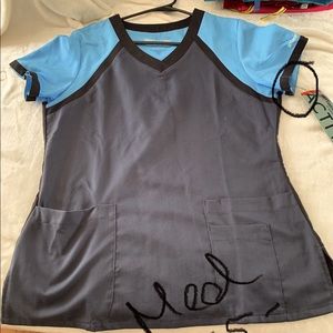 New with tags Greys anatomy scrub top.